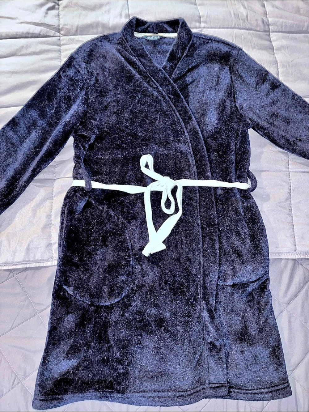 Nautica Plush Fleece Shawl Collar Robe Black Size S/M